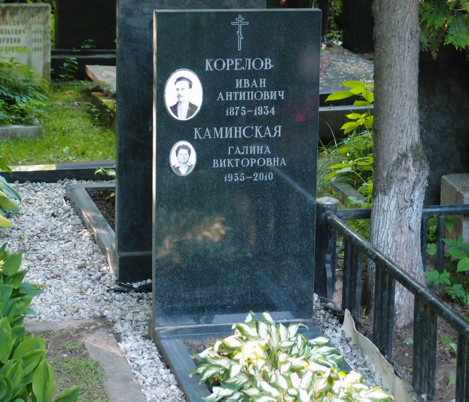 Памятник на могиле Корелова И.А. (1875-1934), на Новодевичьем кладбище (2-14-6).